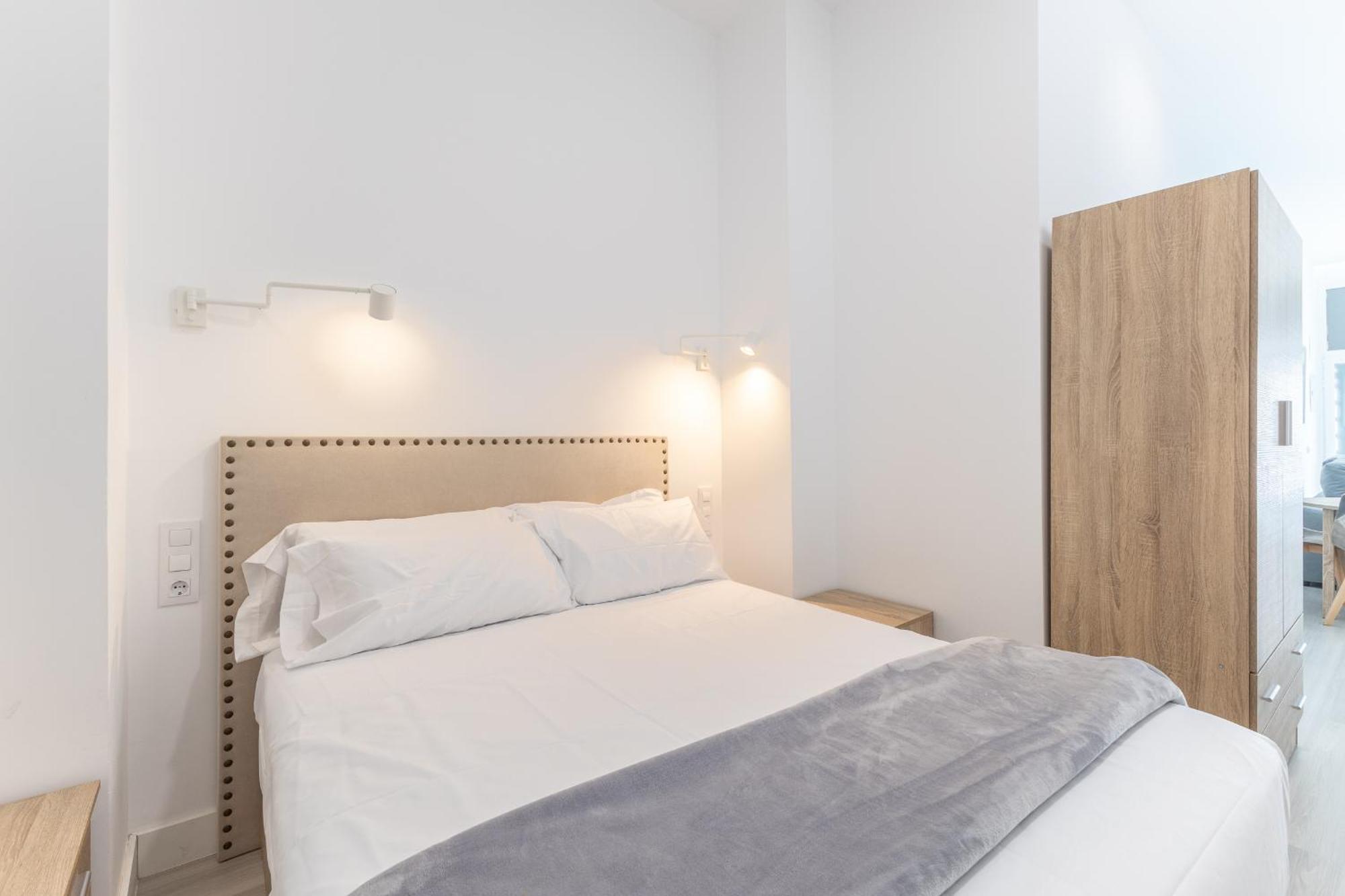 Moncloa Apartment, Con Parking Opcional マドリード エクステリア 写真